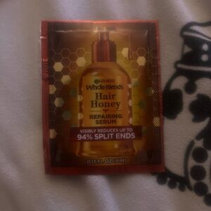Garnier Whole Blends Hair Honey Repairing Serum - sample